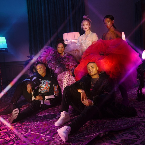 Janice feat. AMWIN, Lash, Sabina Ddumba - Queen