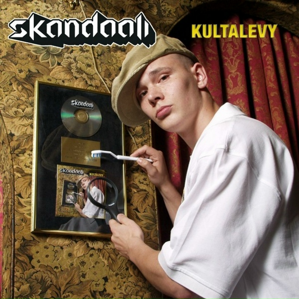 Skandaali - Melkee Elvis