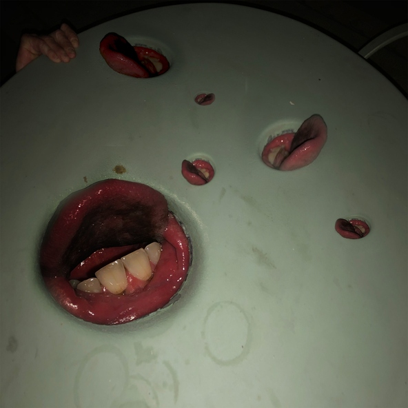 Death Grips - Linda's In Custody