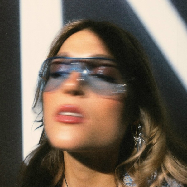 ana&iuml;s - LA PEINE