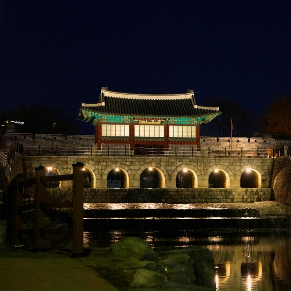 O.T.O - Palace