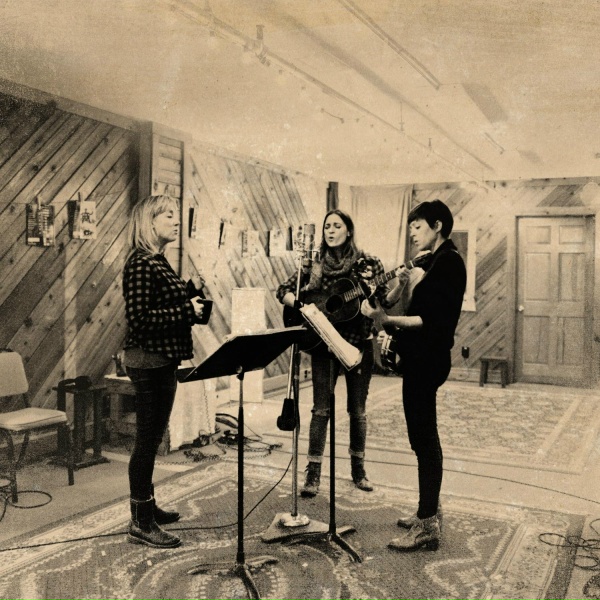 Applewood Road, Amber Rubarth, Amy Speace, Emily Barker - Josephine