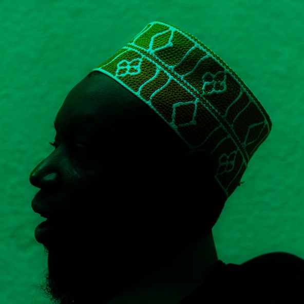 Sunni Col&oacute;n - Penny For Your Thoughts