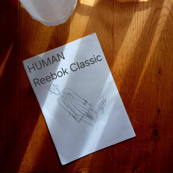 Human - Reebok Classic