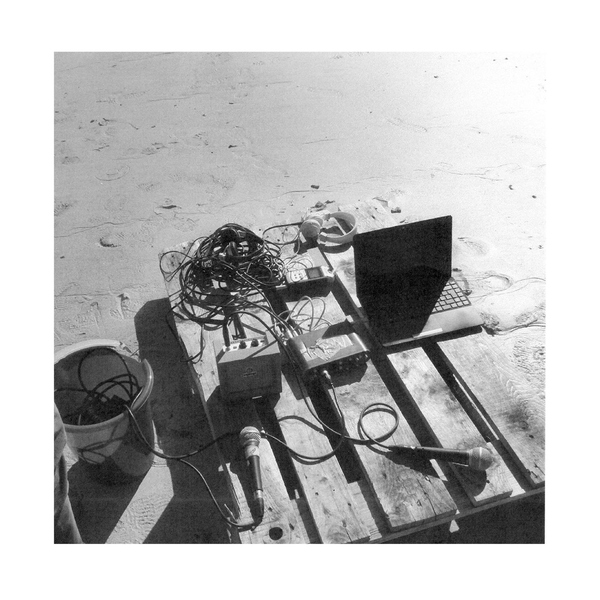 The Dead Radio feat. Louis Jucker, Maryl&egrave;ne Furrer - High Class School Portrait