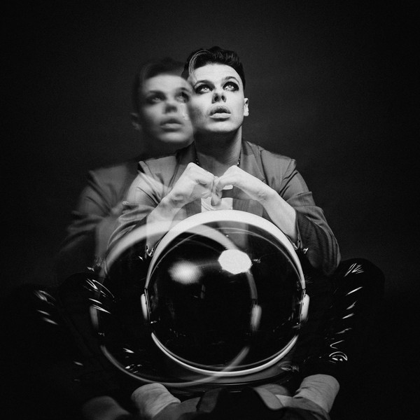 YUNGBLUD - Life On Mars?
