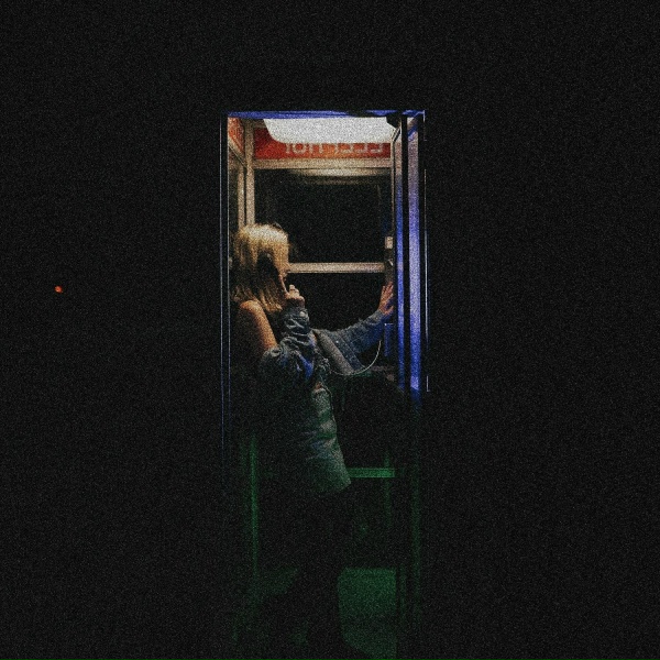 IVOXYGEN - Hit Me up When You're Lonely