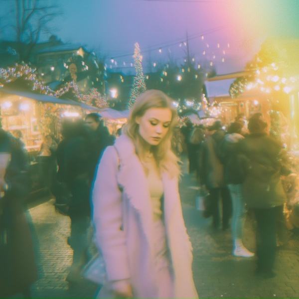 Chill Dream Girl - Jingle Bell Rock