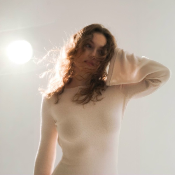 KRISTINA MAI, MODERN U