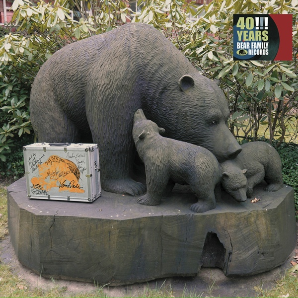 Ry Cooder - Bear Family Song