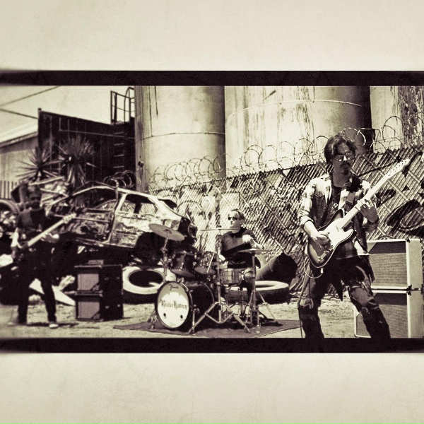 Richie Kotzen - Riot