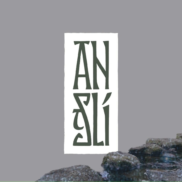 An tSlí Project