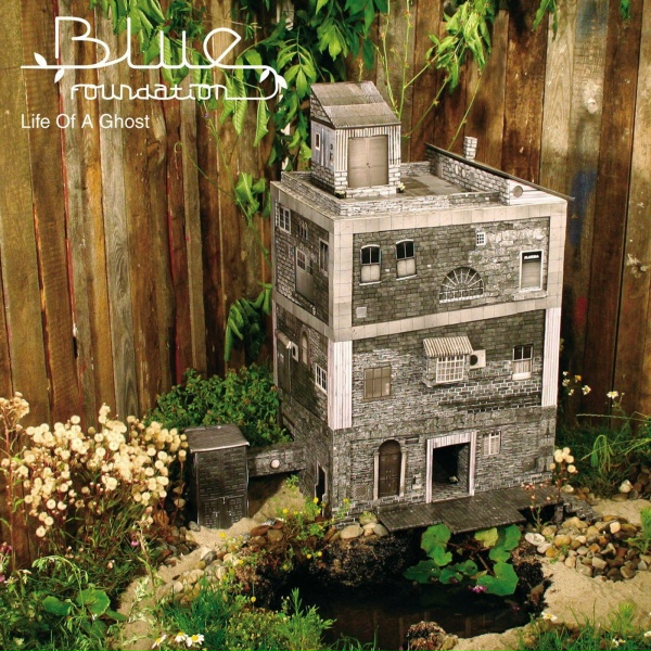 Blue Foundation feat. MC Jabber - Distant Dreams (Voices) [feat. MC Jabber]