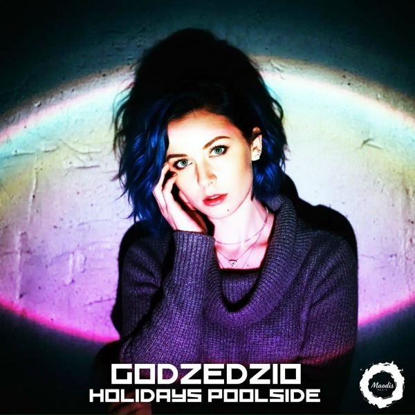 Godzedzio - Holidays Poolside