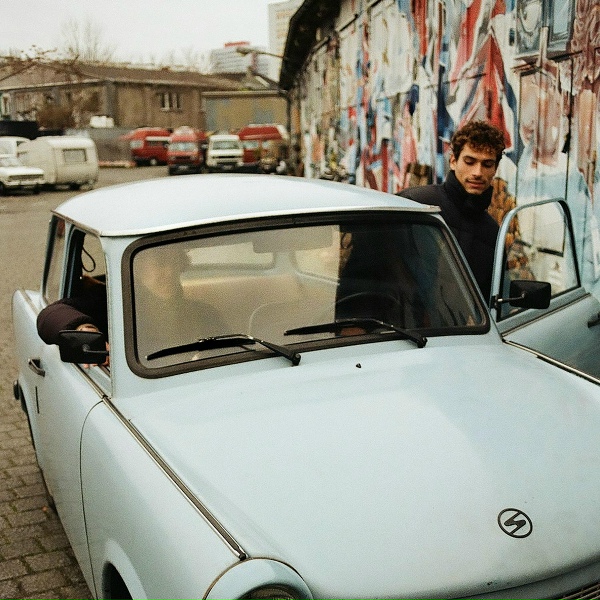 Oscar Anton - postcard from Berlin