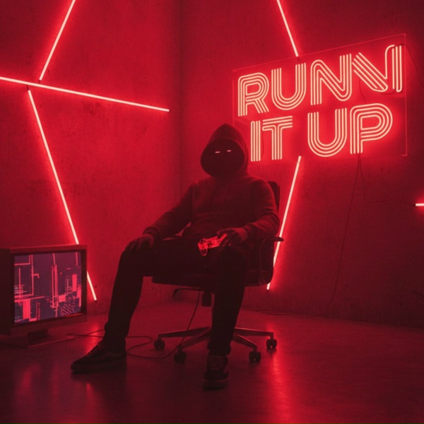 LOVIXX - Run It Up