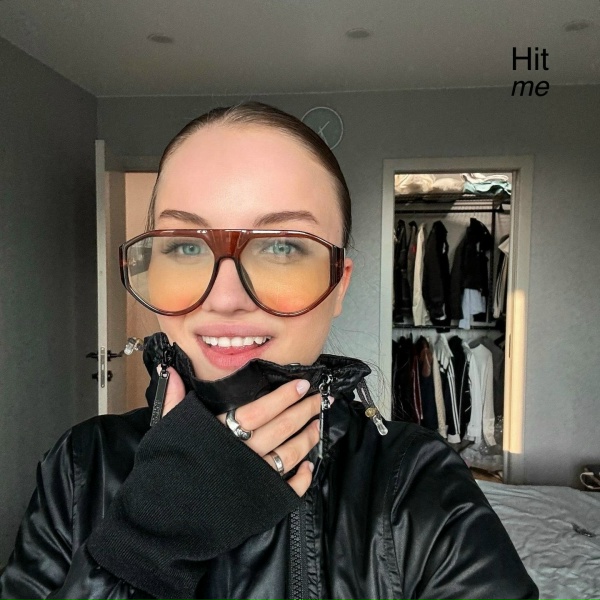 BEYE - Hit Me