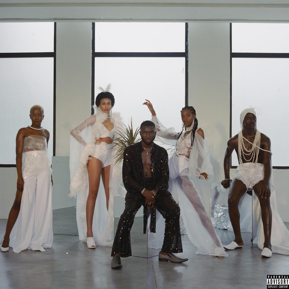 Odunsi (The Engine) feat. Tay Iwar - green light