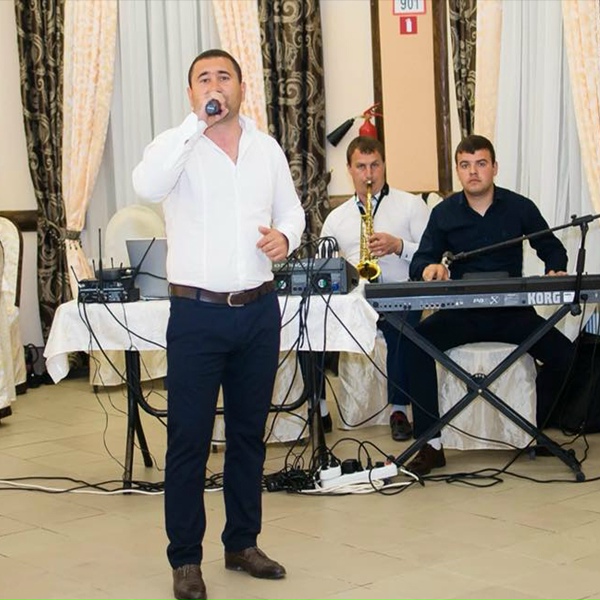 Fratii din Carbuna - Moldovanul