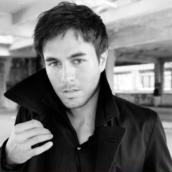 Enrique Iglesias - Lloro Por Ti