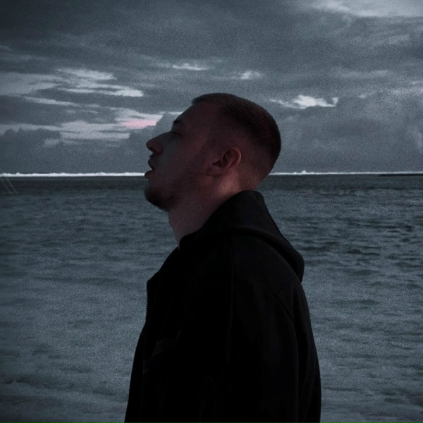WHITE GALLOWS feat. Ева Барац