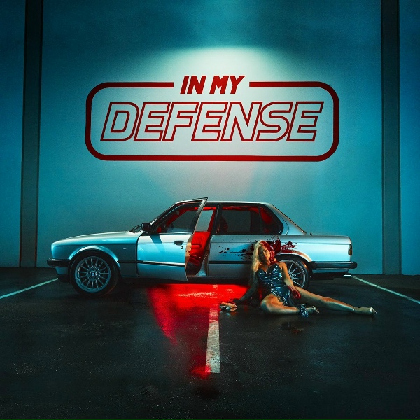 Iggy Azalea feat. Juicy J - Freak Of The Week