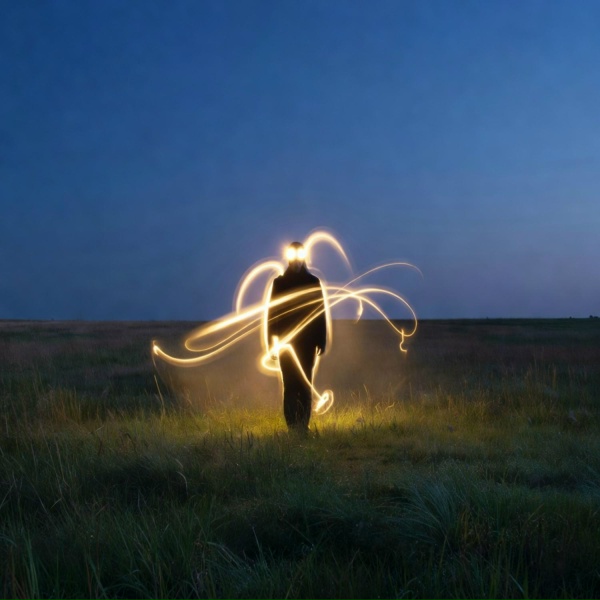 Kelly Boesch, Tvoi Smash, Empyre One - moon island