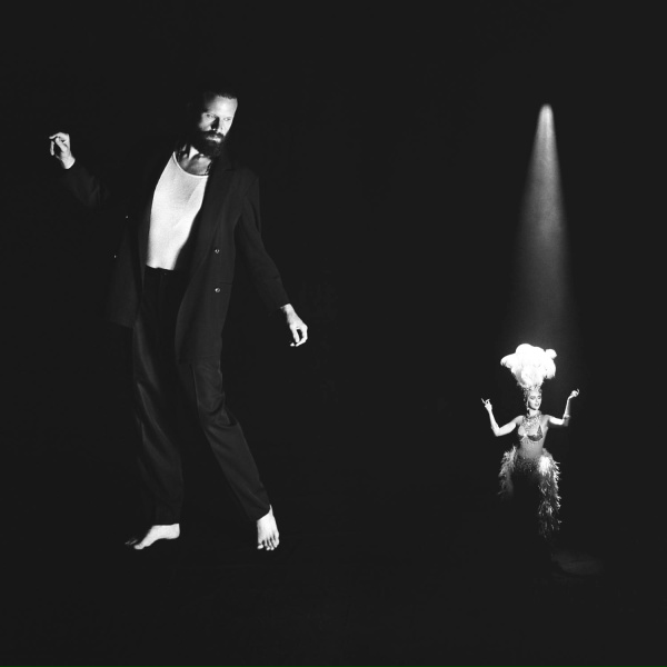 Father John Misty - Kiss Me (I Loved You)