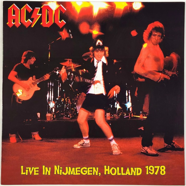 AC/DC - Rock 'N Roll Damnation