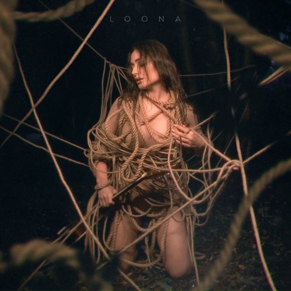 LOONA - Любить