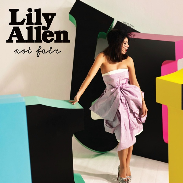 Lily Allen - The Count (a.k.a. Herv&eacute;) and Lily Face the Fear
